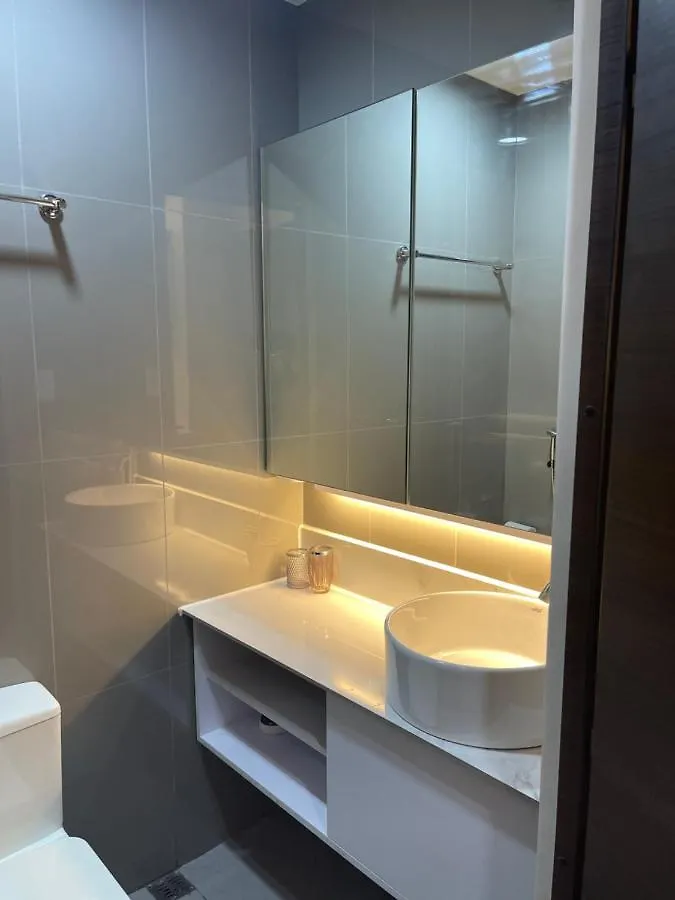 Aparthotel Josephine Suites In Makati With Parking Makati City